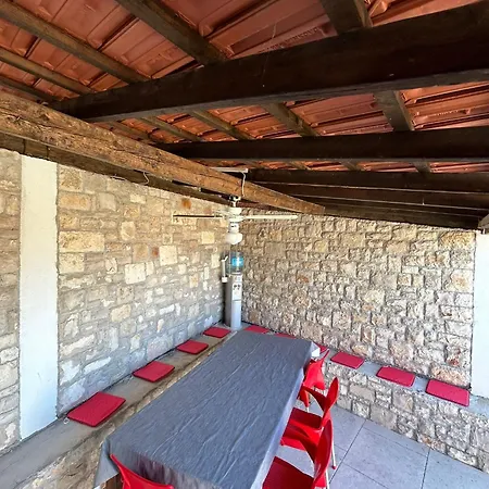 Family House Aldo Rogac